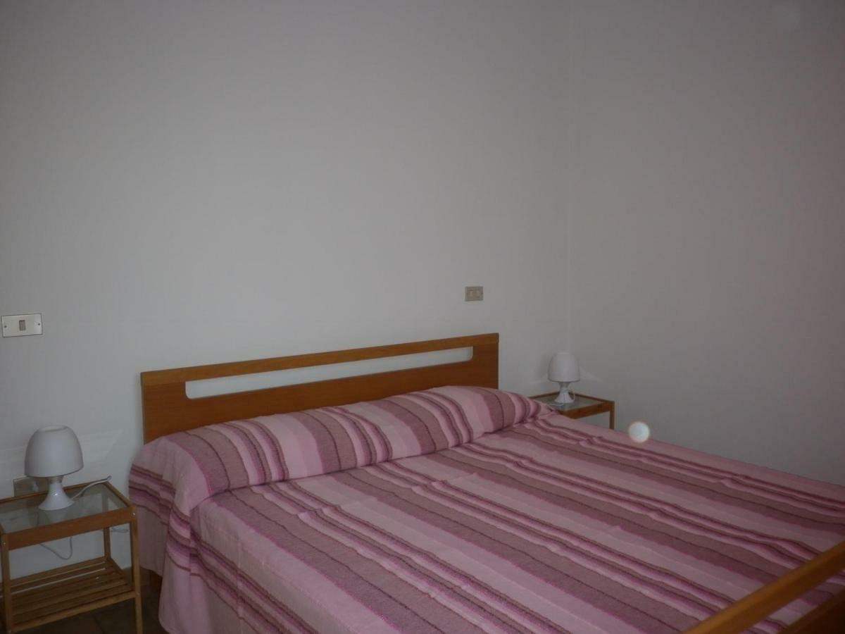 Villa Jolanda Fratte Rosa Екстер'єр фото